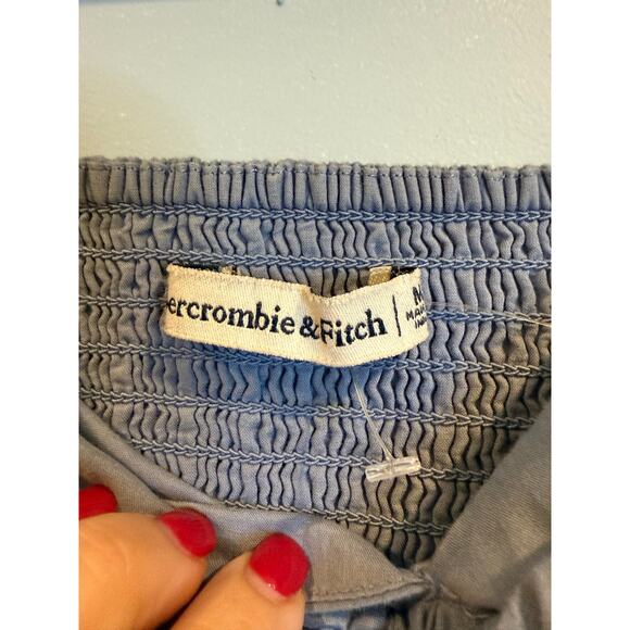 Abercrombie & Fitch Puff Sleeve Smocked Crop Top Blue Size M - Picture 3 of 5